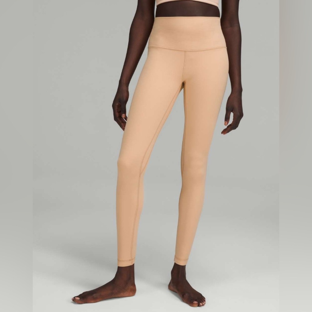 Lululemon Align High-Rise Pant Legging 28"
Contour Size 4